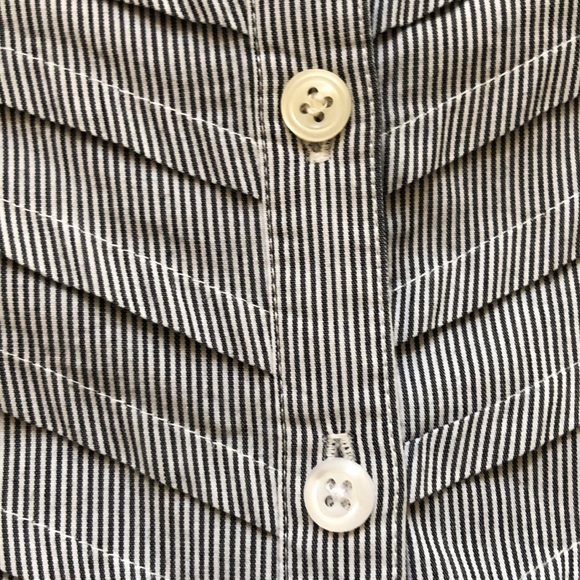 Navy & white pinstripe shirt with diagonal pleated front, M - Picture 12 of 12